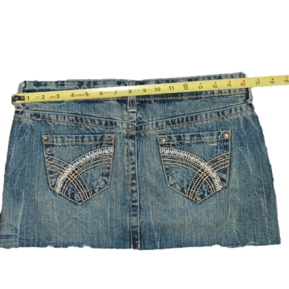 Decree Mini Skirt Pre owned Size 5 Medium Denim Blue Jean Hipster 70s Skirts